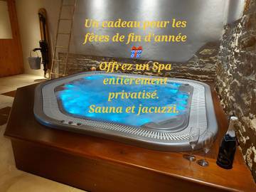 Maison de vacances pour 2 personnes, avec jardin et piscine ainsi que sauna et jacuzzi dans Rhône