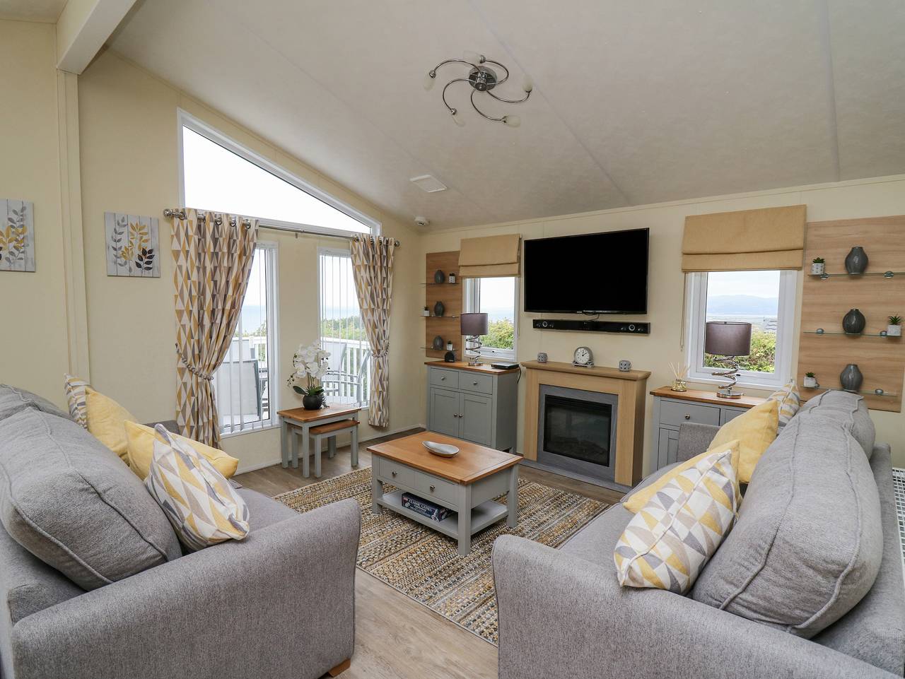 Platinum Lodge in Borth, Cardigan Bay