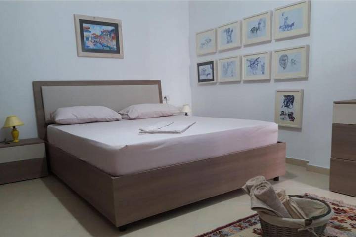 Gîte pour 6 personnes, avec vue sur l’océan et balcon, adapté aux familles dans Vlorë - 2