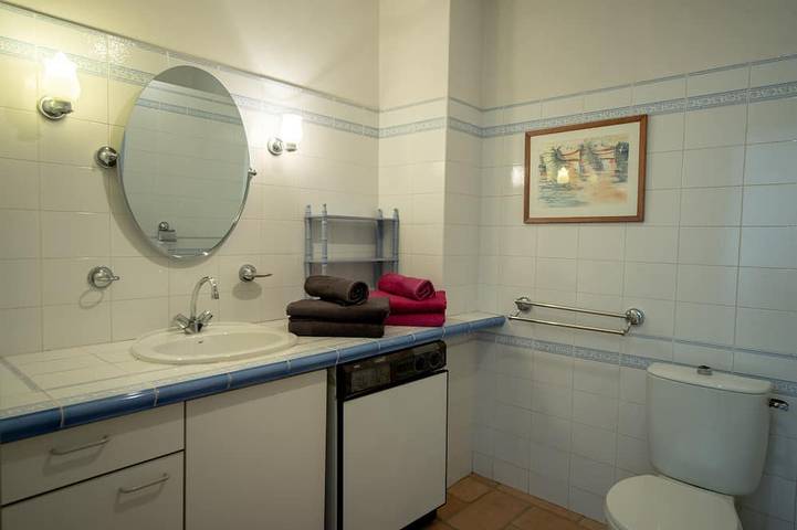 Gîte pour 4 personnes, avec balcon ainsi que piscine et jardin à Roynac - 4