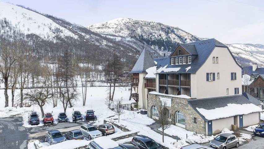 Location de vacances pour 4 personnes, avec balcon à Loudenvielle