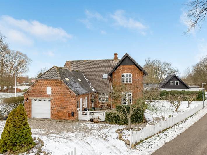 Ferienhaus für 8 Personen, mit Terrasse in Augustenburg