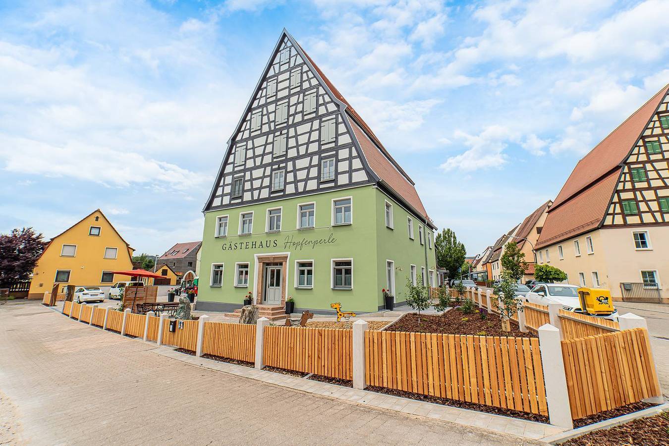 Ganze Wohnung, Apartment mit Terrasse "Blumentraum" in Spalt, Fränkisches Seenland