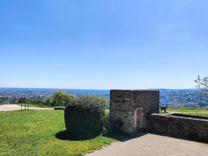 Gîte pour 3 personnes, avec balcon à Talant - 2