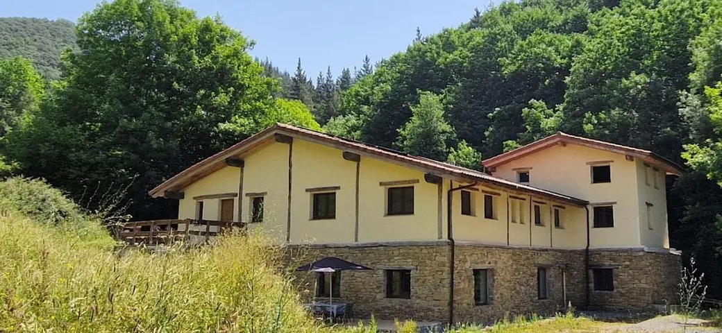 Casa de vacaciones para 8 personas, con terraza y jardín, Se admiten mascotas - 1