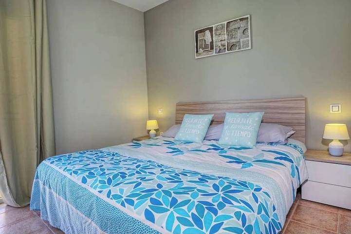 Stunning villa with awesome pool and direct golf and ocean views! in Las Salinas, Antigua