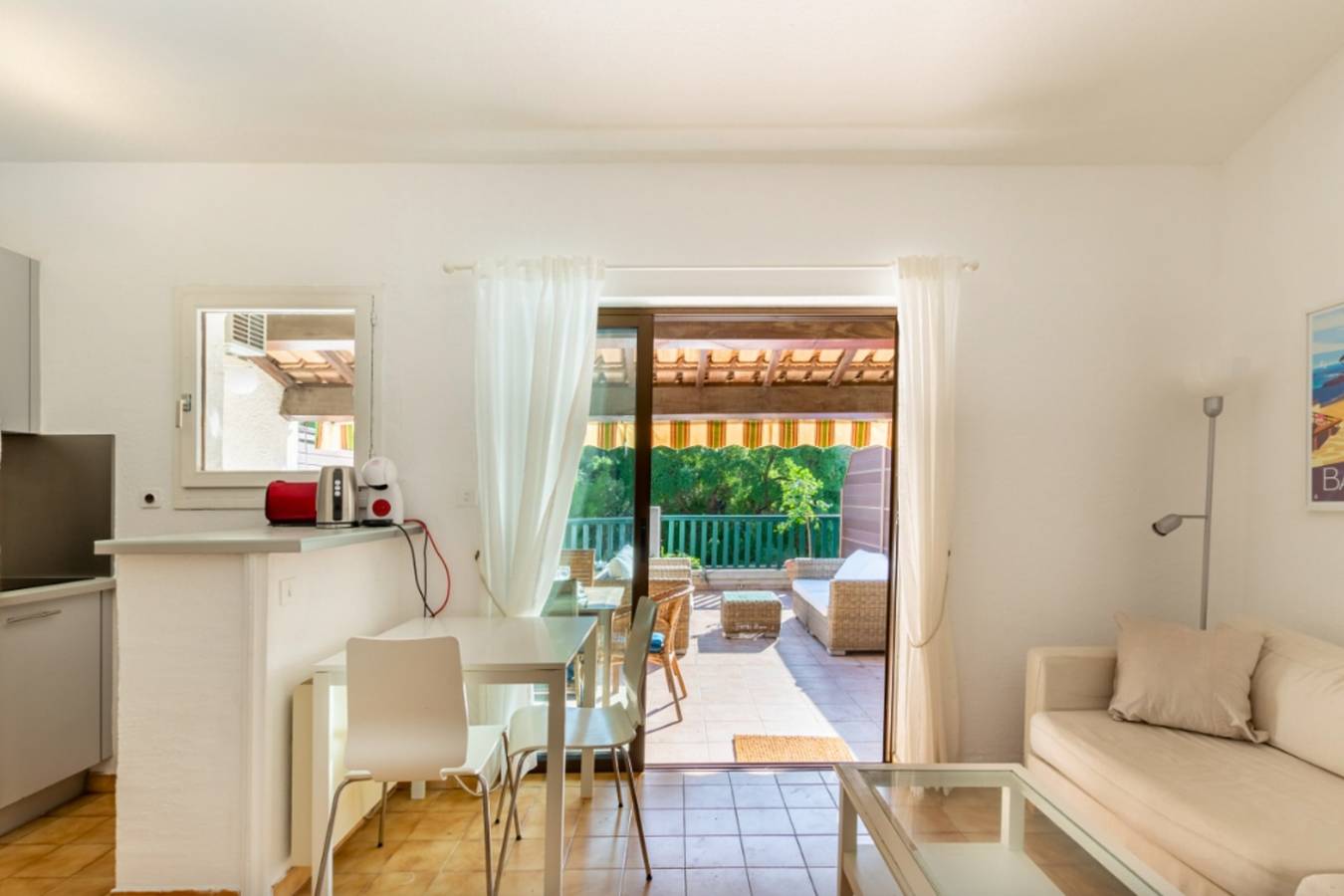 Appartement entier, Superbe appt avec terrasse et piscine privée in Bandol, Région de Toulon