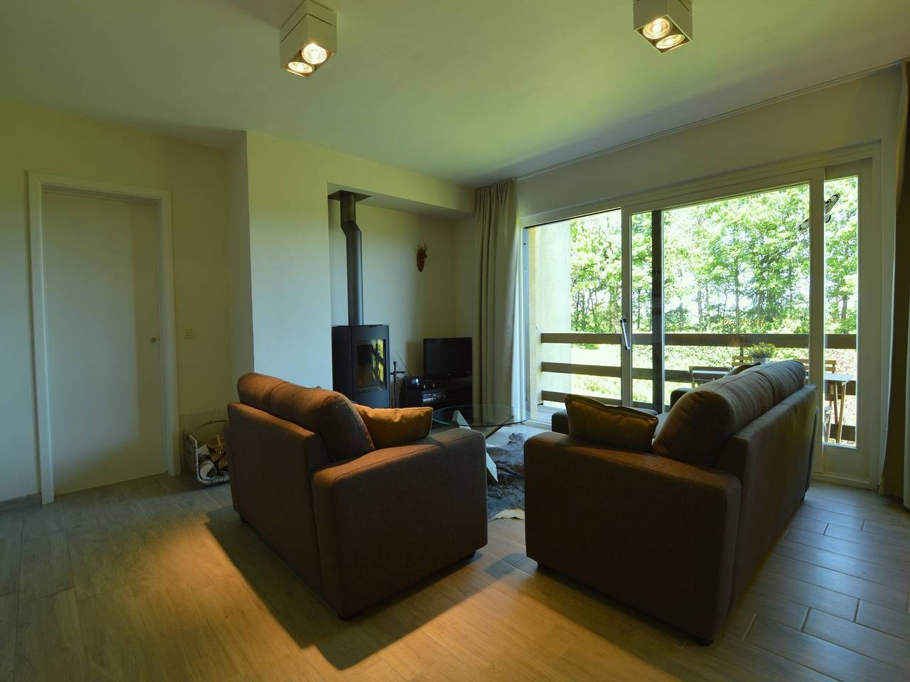 Entire apartment, Quiet lain holiday house with a beautiful view concerning the Ardense bunches. in Bièvre, Namur (region)