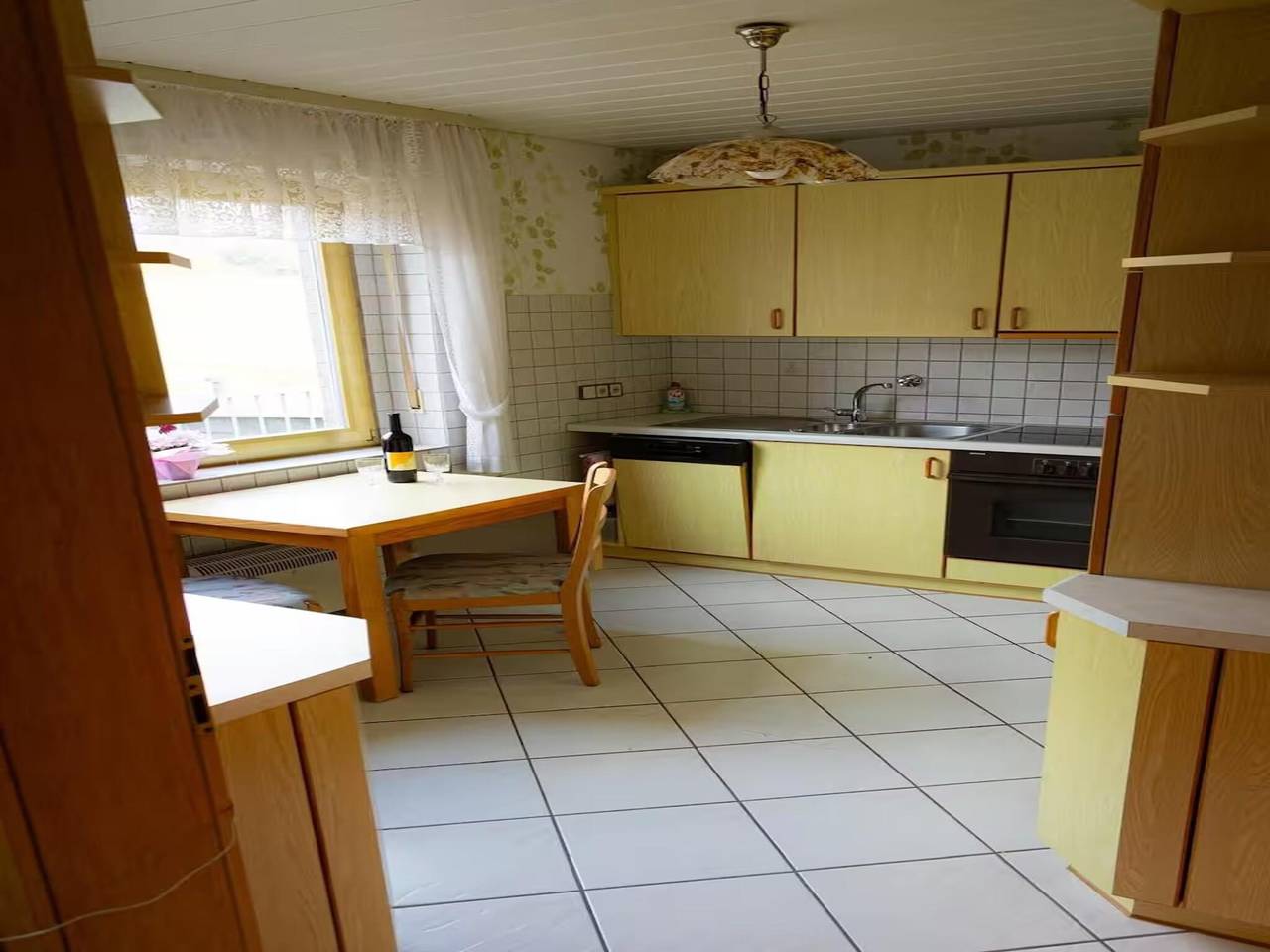 Ganze Ferienwohnung, Ferienwohnung in Waldnähe in Burscheid, Rheinisch-Bergischer Kreis