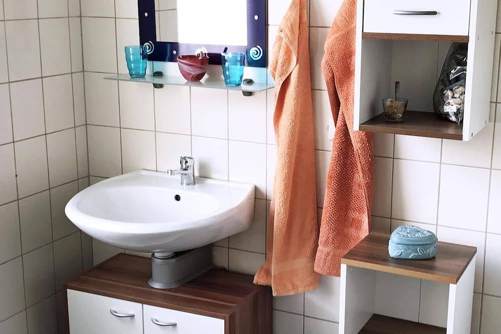 Ganze Wohnung, Zentral gelegen für Harzbesucher, Messegäste, Monteure, Alfeld (5min), Leineberg in Alfeld (Leine), Landkreis Hildesheim