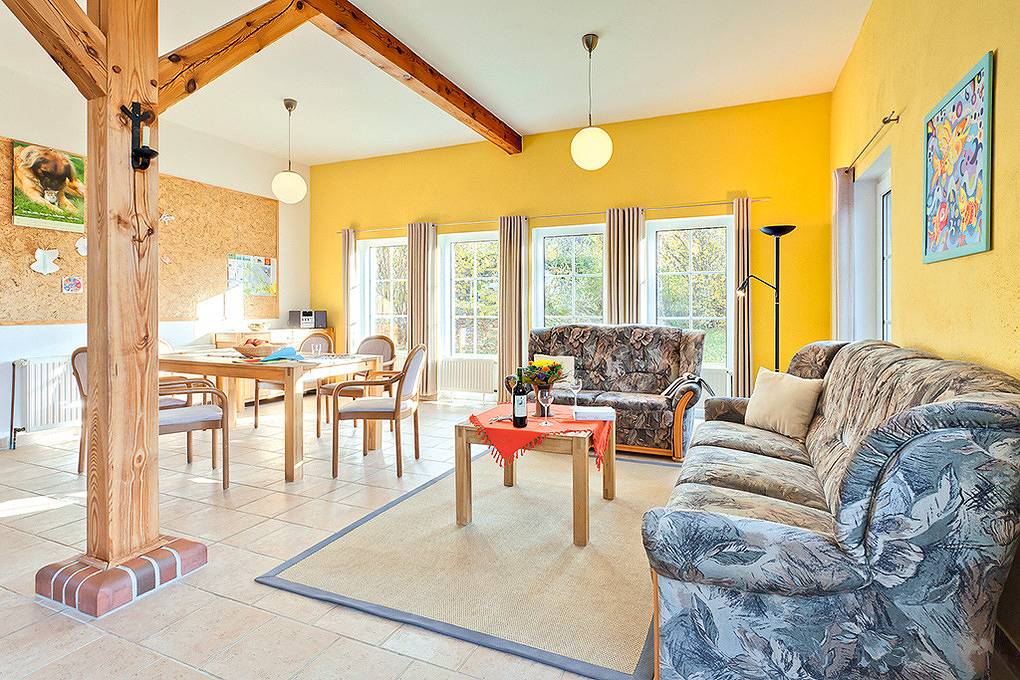 D 018.004 - Leopolds Scheune in Loddin, Bernsteinbäder