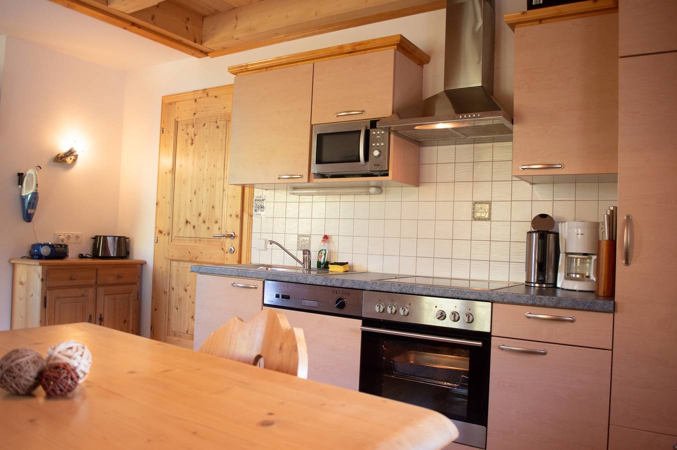 Ganze Wohnung, Ferienwohnung 'Enzian' mit gemeinsamer Terrasse, Balkon und Wlan in Wagrain, Ski Amadé