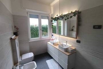 Gîte pour 10 personnes, avec jacuzzi et jardin à Tirano