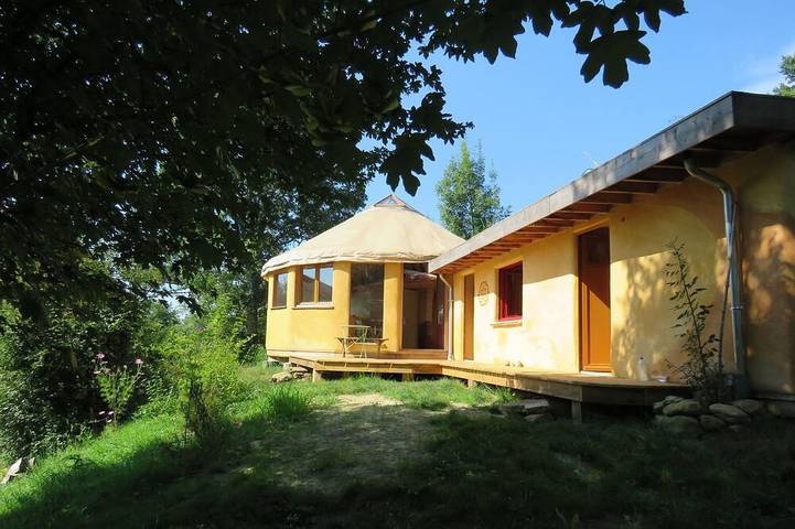 Location de vacances pour 6 personnes, avec Jardin et Piscine à Sainte-Croix-Volvestre