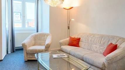 Vacation Apartment for 4 Guests in Hameln, Weser Hills, Picture 3