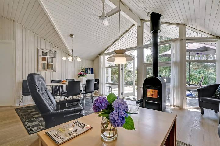 Awesome home in Middelfart w/ 3 Bedrooms, Sauna and Wifi in Kleiner Belt