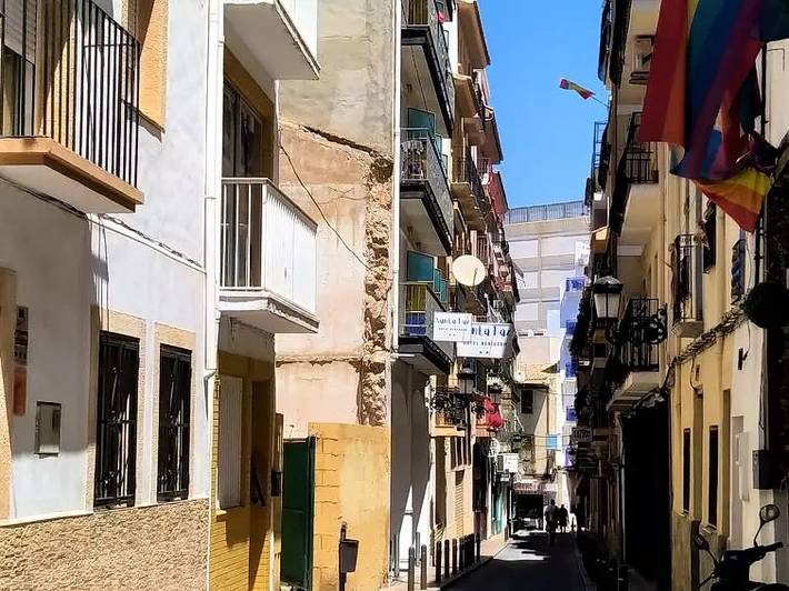 Casa rural para 6 personas, con balcón en Benidorm - 3