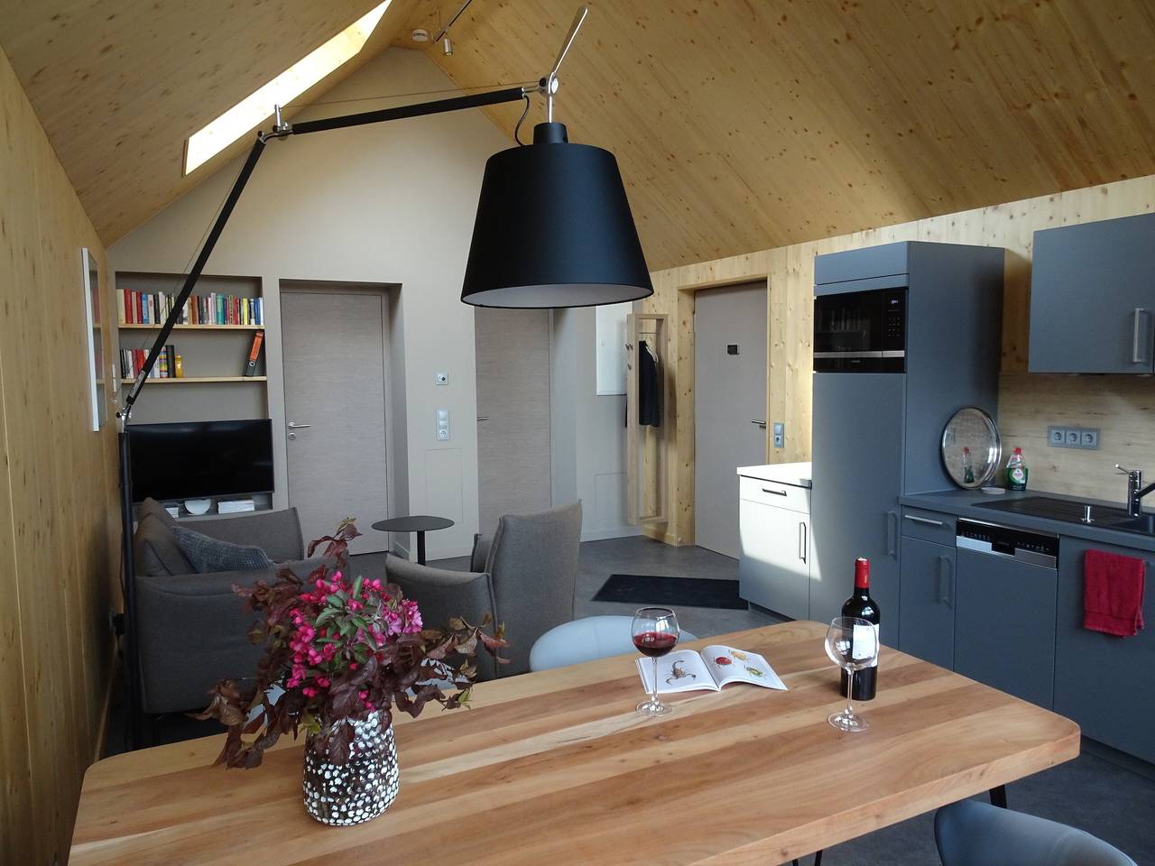 Ferienhaus 'Alte Tischlerei Engelsbach' mit Bergblick, Privatem Garten und Wlan in Leinatal, Rennsteig