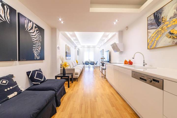 Ferienwohnung für 10 Personen, mit Ausblick und Terrasse - 1