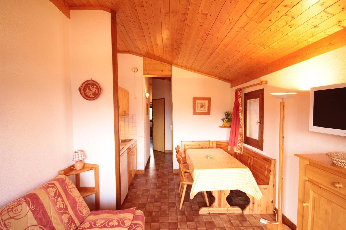 Appartement entier, Résidence le Christiania A - Appartement 2 pièces coin montagne 6 personnes (A18) in Hauteluce, Région d'Albertville