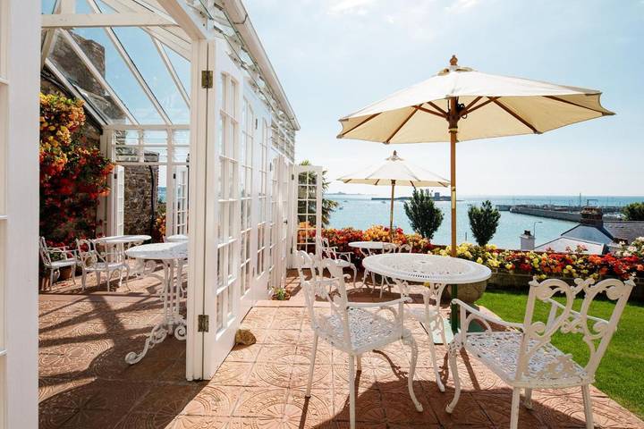 Ferienwohnung für 2 Personen, mit Ausblick und Terrasse auf Jersey