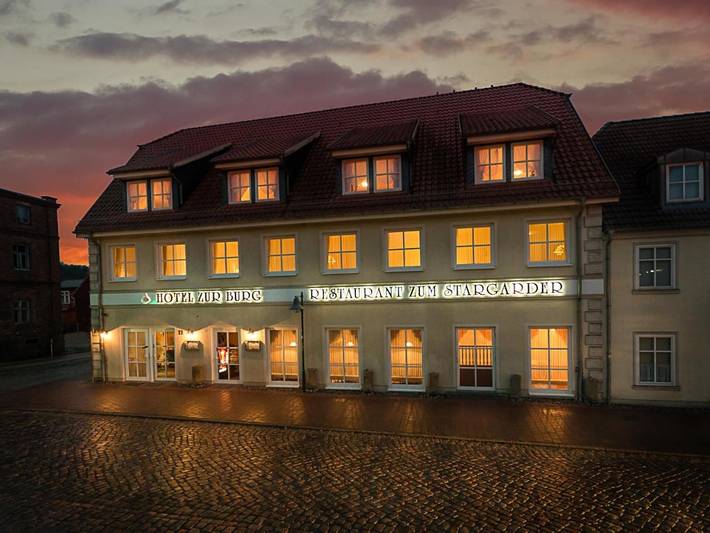 Hotel für 4 Personen, mit Terrasse in Burg Stargard
