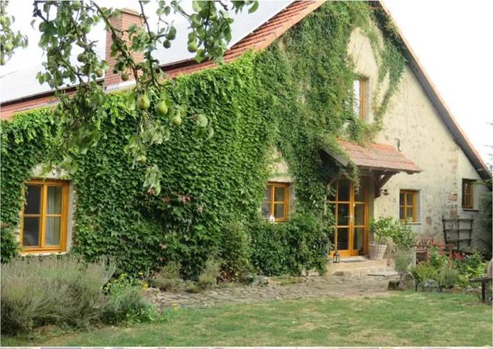 Ferienwohnung für 5 Personen, mit Terrasse und Garten