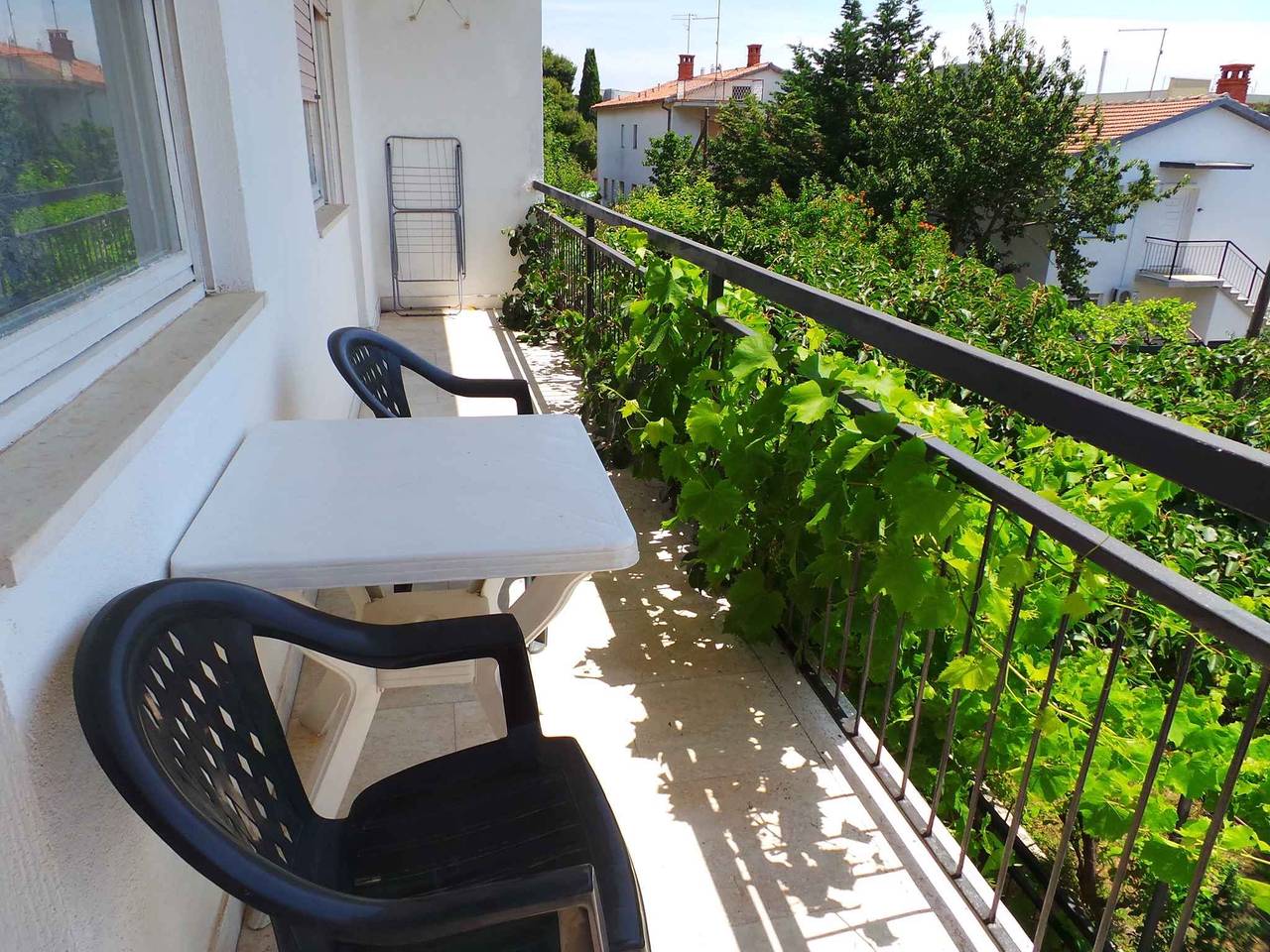 Ferienhaus mit gemütlicher Terrasse gleich in Strandnähe  in Banjole, Südküste Istrien