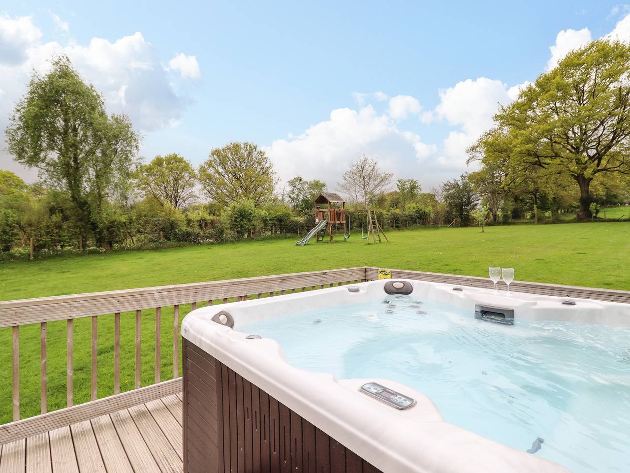 Plas Cwtta in Denbighshire