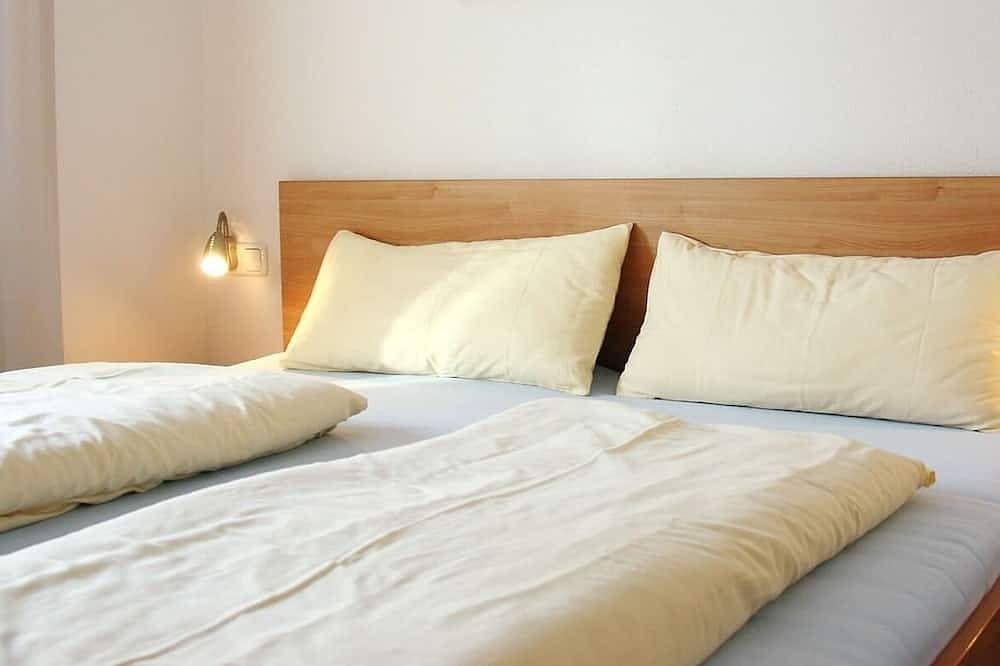 Geheel appartement, Vacation apartment/apartment for 8 guests with 72m² in Königsleiten in Königsleiten, Pinzgau