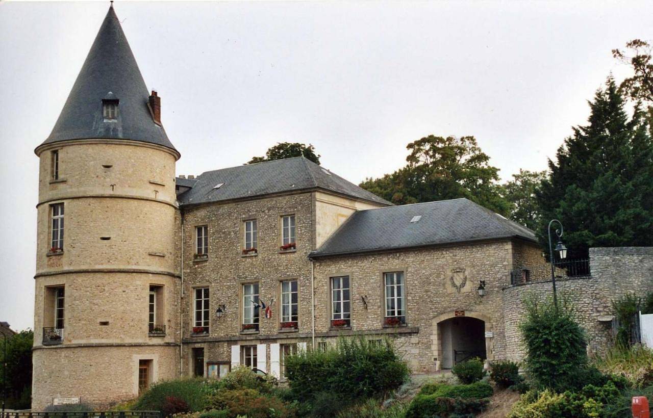 Appartement entier, Suite Spa Cinta in Trie-Château, Oise