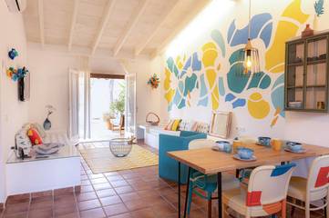 Gîte pour 4 personnes, avec piscine ainsi que vue et jardin dans Son Xoriguer