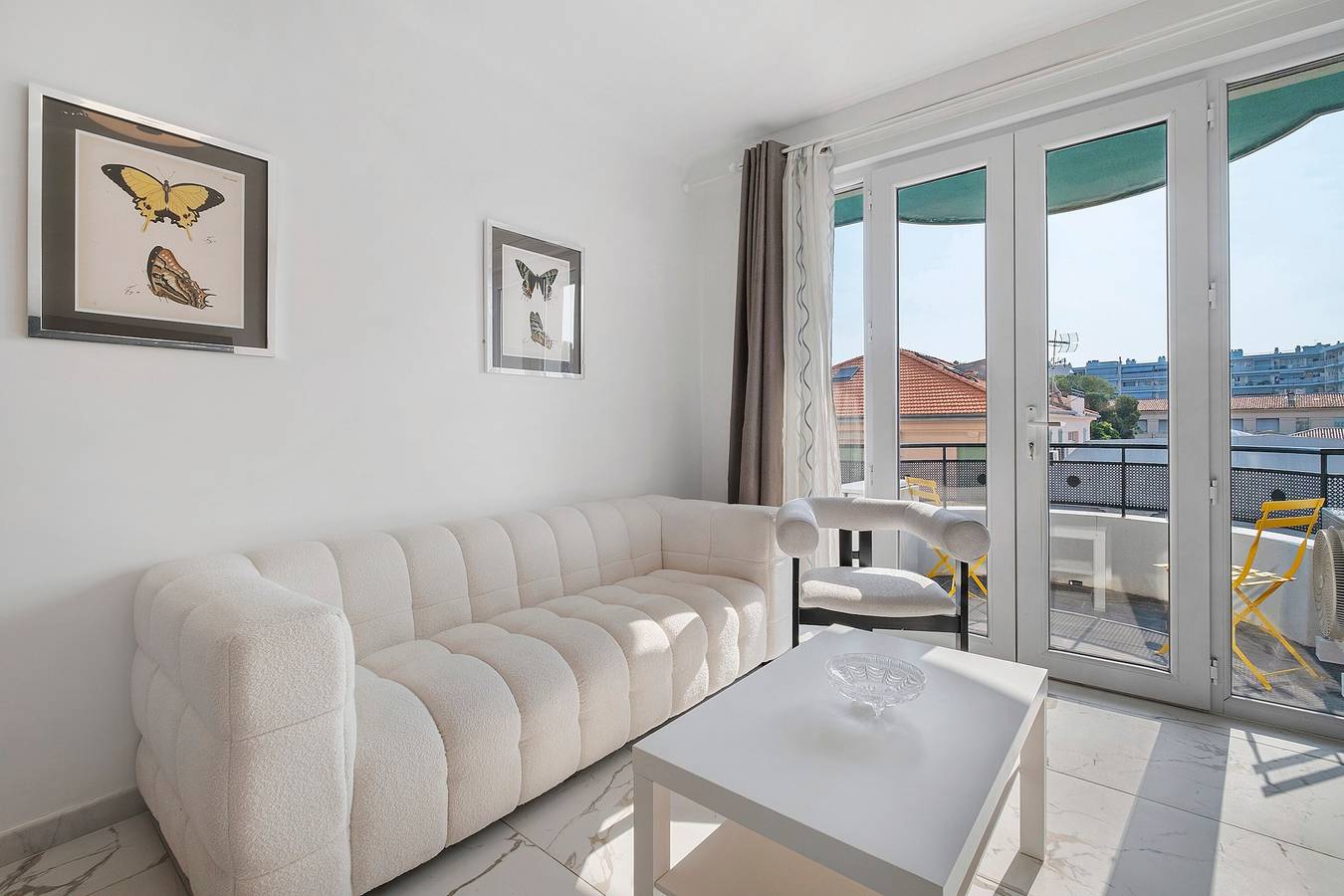 Appartement entier, Appartement avec climatisation, 2 suites & 2 balcons près des plages in Cagnes-sur-Mer, Côte méditerranéenne (France)