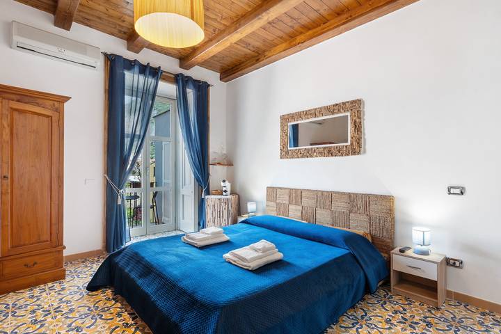 Ferienwohnung für 3 Personen, mit Balkon und Garten