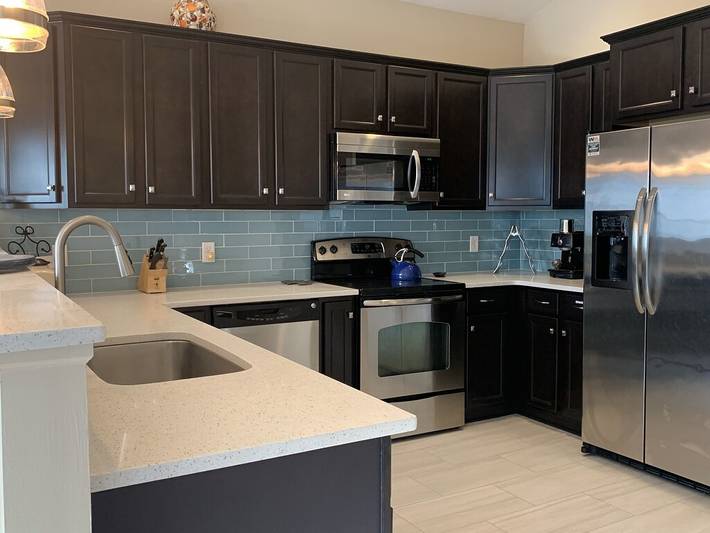 Vacation house for 11 people, with terrace and pool in North Carolina