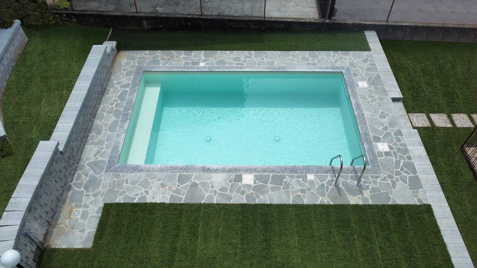 Appartamento intero, Appartamento per le vacanze "Sibi Apartment" con Wi-Fi e giardino in Lierna, Prealpi Bergamasche Occidentali