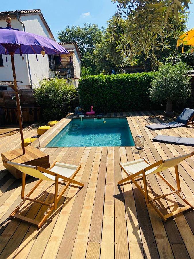 Location de vacances pour 5 personnes, avec jardin ainsi que piscine et vue à Roquefort-les-Pins - 3