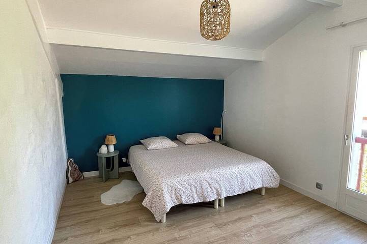 Location de vacances pour 4 personnes, avec terrasse et jardin à Ahetze - 2