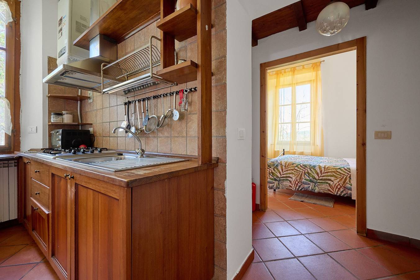 Entire apartment, Apartment 'Cesari' with Shared Garden in Grosseto Province