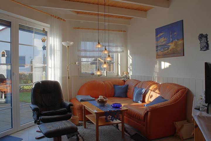 Bungalow für 4 Personen, mit Terrasse und Garten