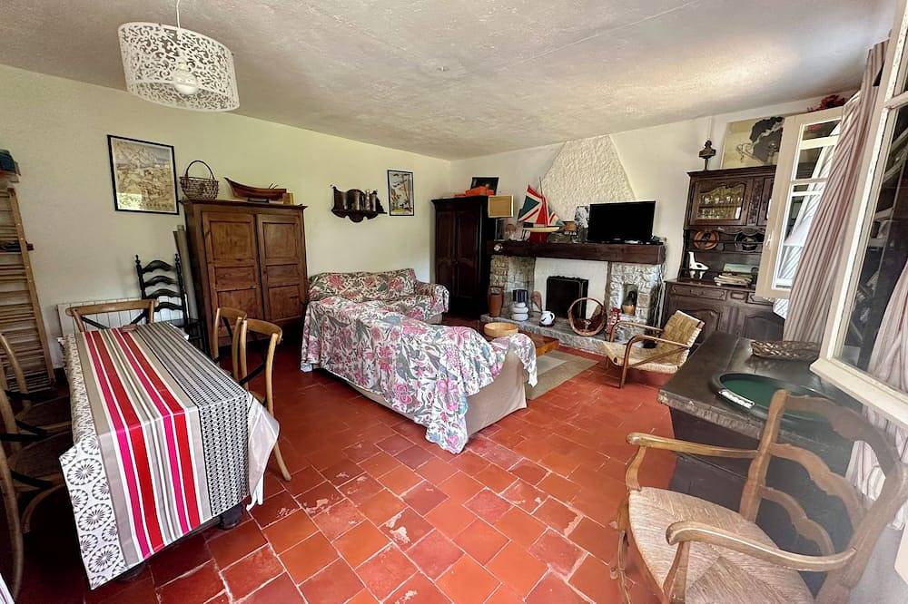 Haus mit den Füßen im Wasser in Coti-Chiavari, Ajaccio und Umgebung