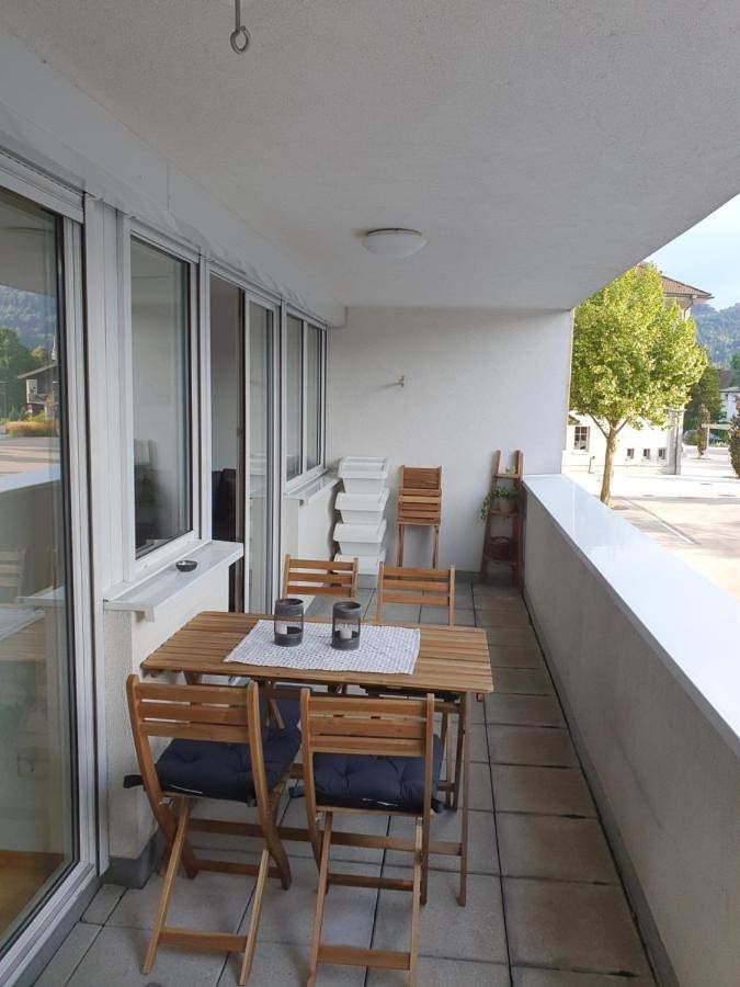 Ferienwohnung für 5 Personen, mit Balkon und Terrasse sowie Ausblick in Höchst