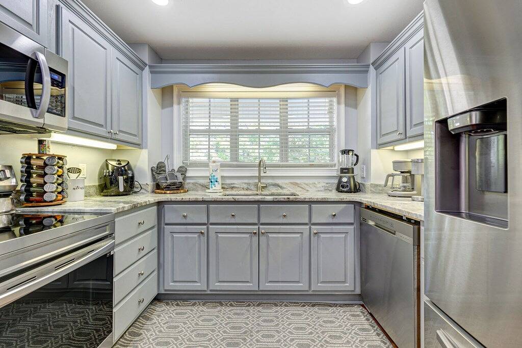 Vacation House for 12 Guests in Helen, Chattahoochee National Forest