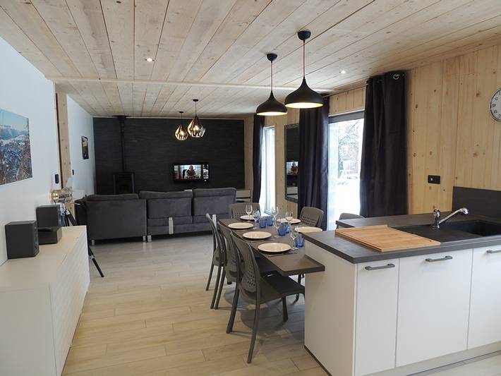 Gîte pour 6 personnes, avec jardin et terrasse, animaux acceptés à Besse-et-Saint-Anastaise - 2
