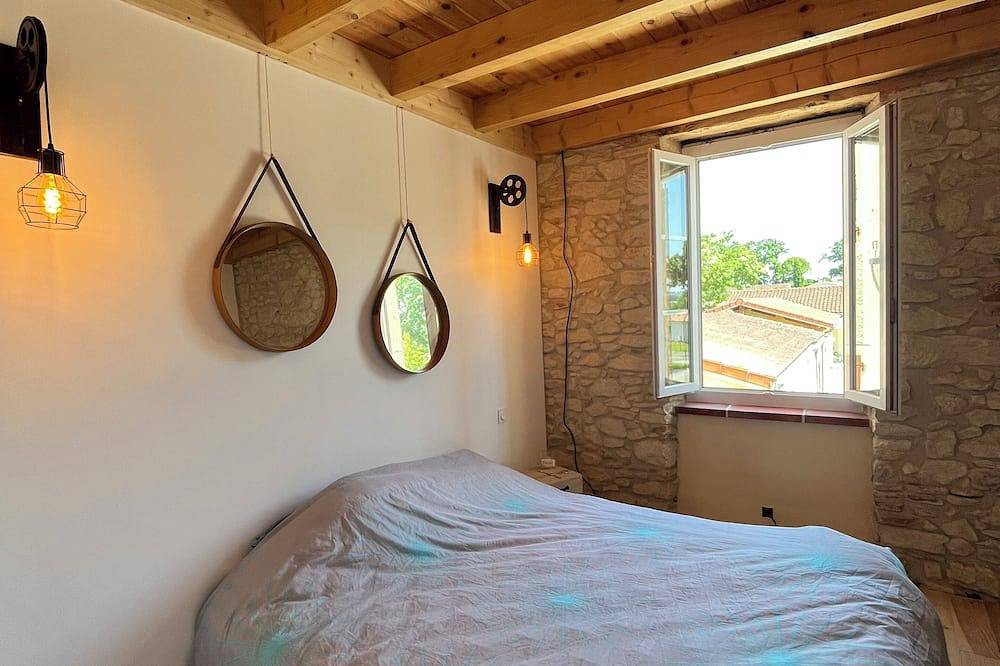 Charming comfort room in Fénols, Región de Albi