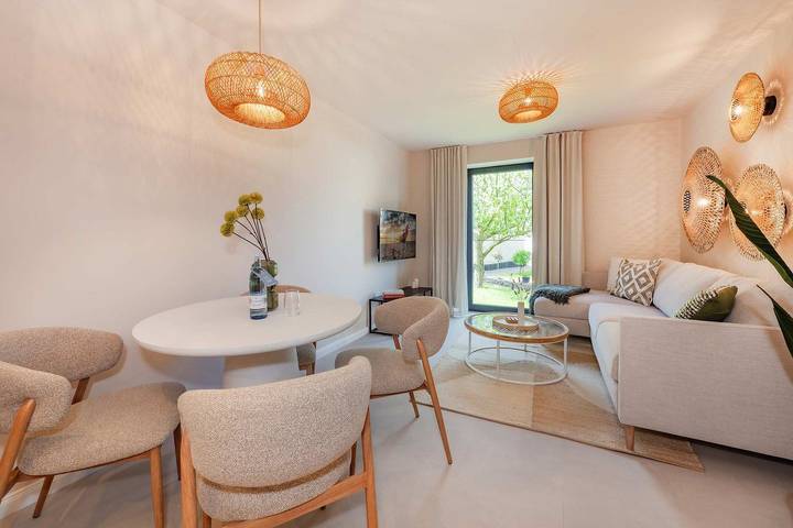 Apartamento de vacaciones para 4 personas, con jardín además de sauna y jacuzzi - 1