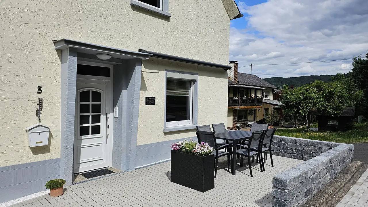 Ganze Ferienwohnung, Ferienwohnung für 4 Personen (98 m²) in Briedern in Briedern, Cochem-Zell