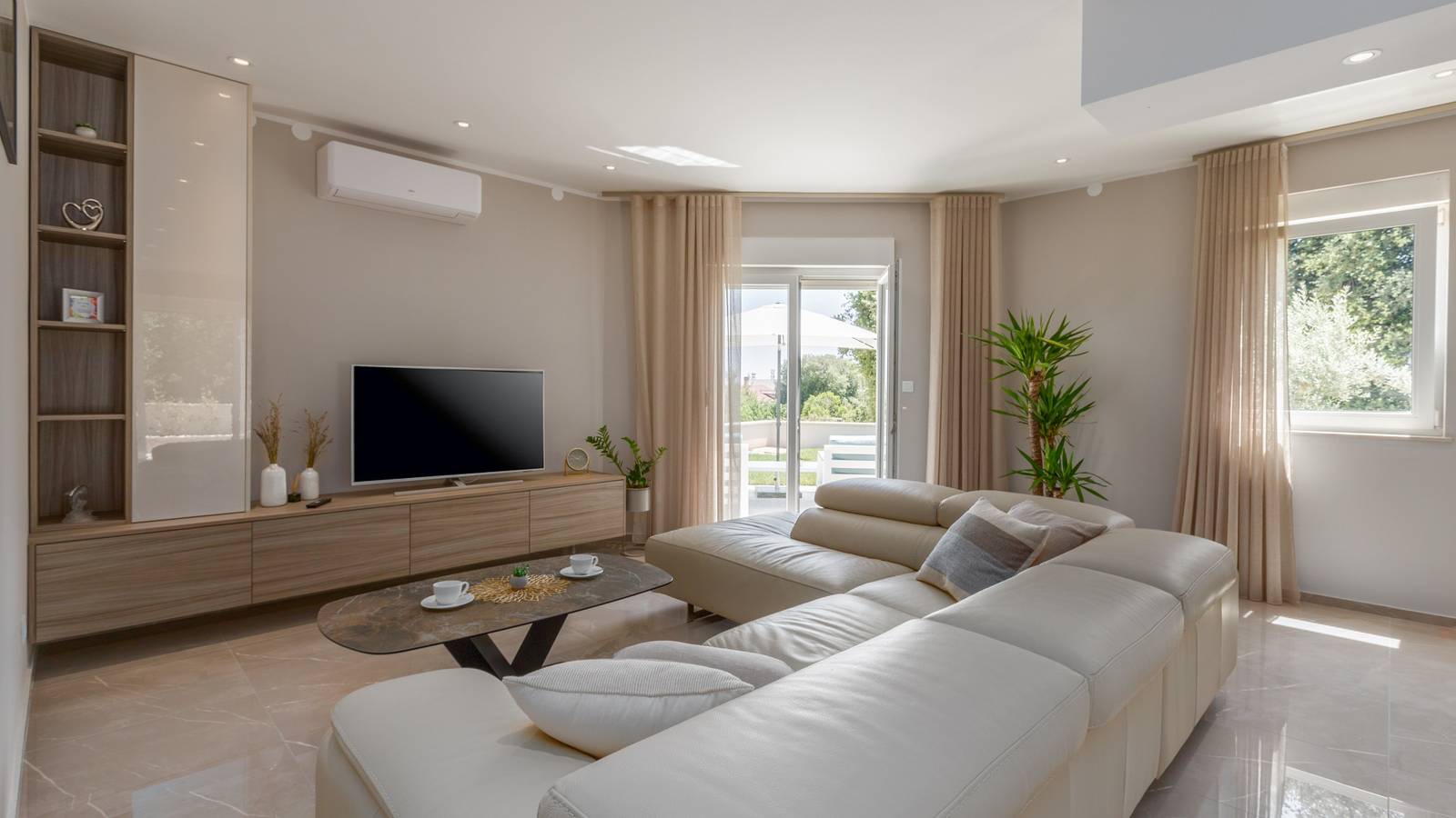 Villa Cissa by Villas Guide in Barbariga, Costa meridionale dell´Istria