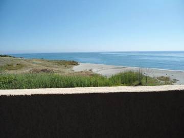 Gîte pour 4 personnes, avec piscine ainsi que jardin et vue à Moriani-Plage