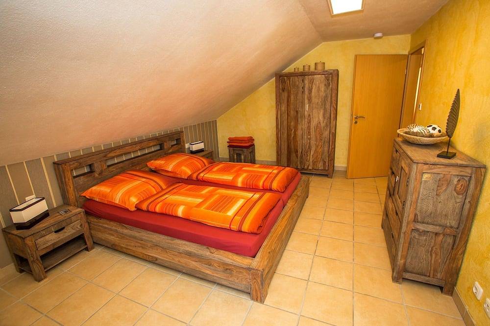 Ganze Wohnung, Exklusive ****Ferienwohnung mediterran bei Zwiesel - 300m zum Np - Wlan - Sauna in Lindberg, Šumava Mountains